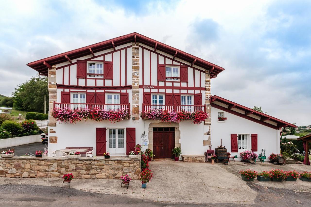 Chambres D'Hotes Manttu Urrugne Exterior photo